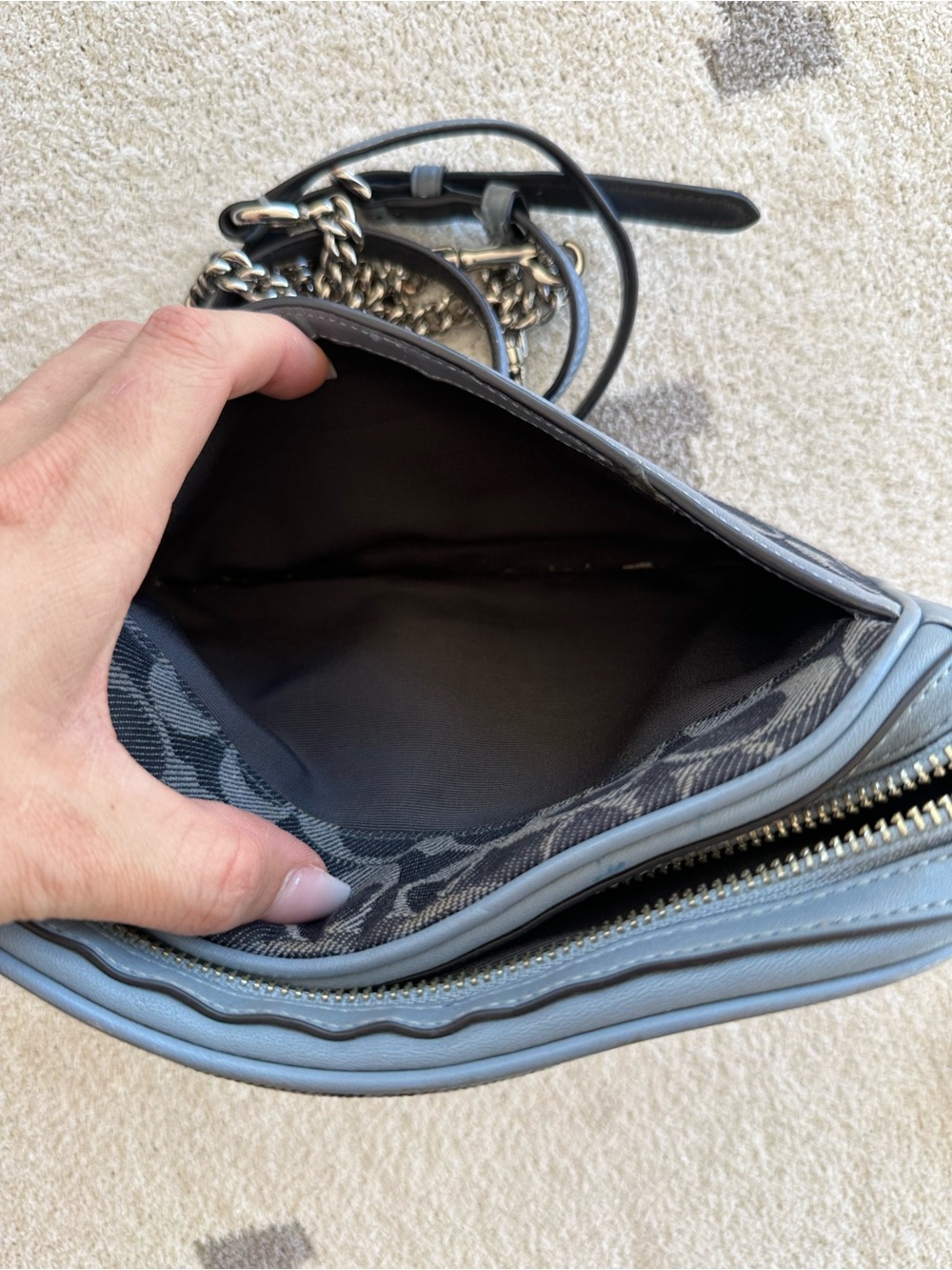 Vintage Coach denim crossbody - Picture 4 of 8